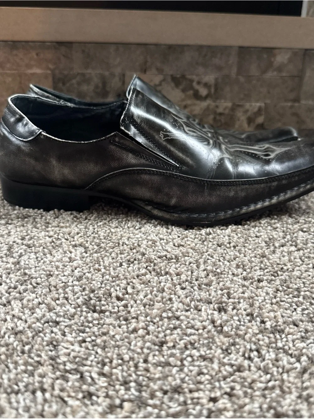 Aldo Men's Size 43 (9.5/10) Black Leather Slip-On Dress Shoes with Cross Detail